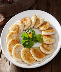 浩洋手打墨魚餅